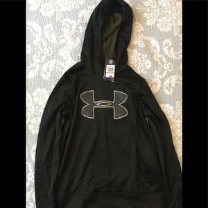 NWT Women’s Under Armour hoodie